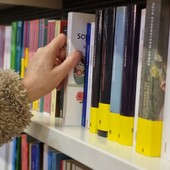 Buon anno dal Caffè letterario di Albedo, pieno di felicità e splendide letture