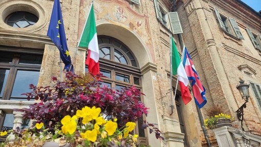 Il Municipio di Bra Il Municipio di Bra