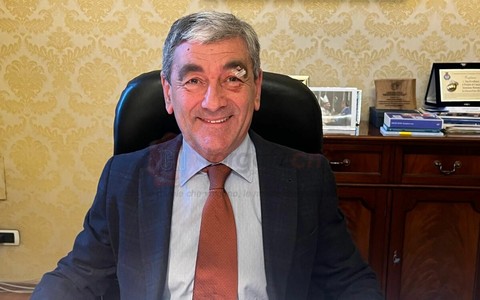 "Vi auguro di ricaricare le batterie e ricominciare il nuovo anno con passione e rinnovato vigore" [VIDEO]