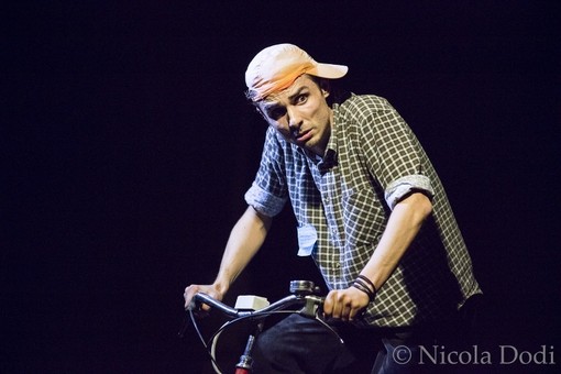 Arriva a Bene Vagienna lo spettacolo teatrale "Mi abbatto e sono felice"