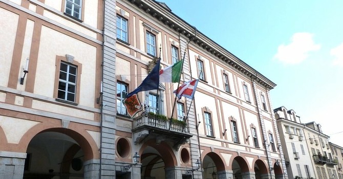 Nomi forti, grandi rifiuti e strategie romane: a Cuneo la corsa al Comune è dietro le quinte