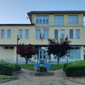 Il municipio di Clavesana Il municipio di Clavesana