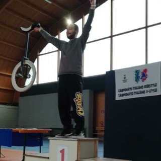 Medi Zahar sul podio a Telgate, provincia di Bergamo