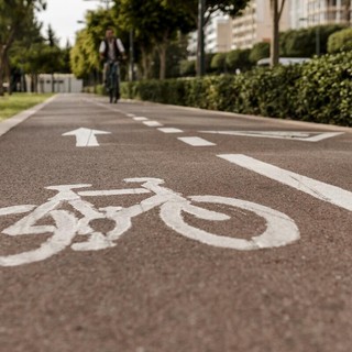 Rivoluzione mobilità a Cuneo, dai velobox al carpooling, ecco i 15 progetti inviati al Ministero: in ballo 3 milioni e mezzo di euro Rivoluzione mobilità a Cuneo, dai velobox al carpooling, ecco i 15 progetti inviati al Ministero: in ballo 3 milioni e mezzo di euro