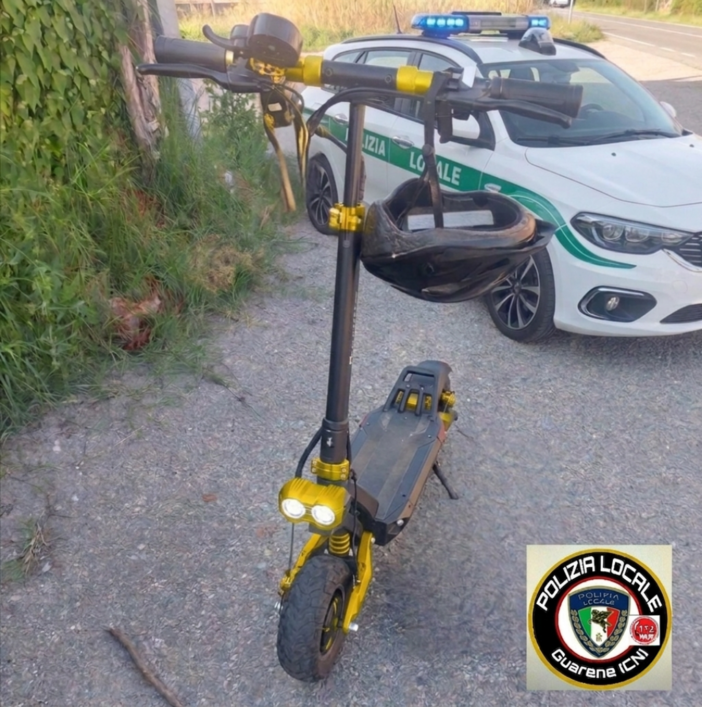 Obbligo di targa per i monopattini, a Guarene la Polizia locale intensifica controlli e attività informativa Obbligo di targa per i monopattini, a Guarene la Polizia locale intensifica controlli e attività informativa