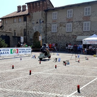A Busca “Una Vespa per amica”