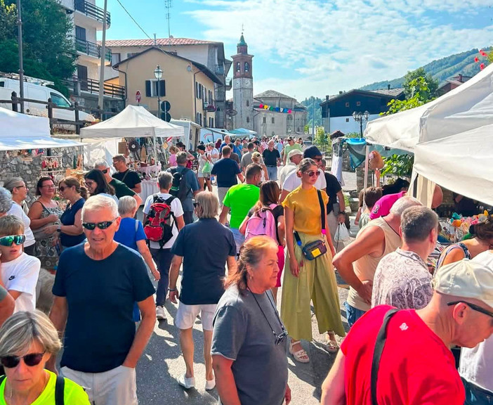 Roburent, un'estate ricca di soddisfazioni per l'associazione Essere Sangiacomo, che guarda già ai prossimi eventi Roburent, un'estate ricca di soddisfazioni per l'associazione Essere Sangiacomo, che guarda già ai prossimi eventi