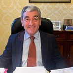 "Vi auguro di ricaricare le batterie e ricominciare il nuovo anno con passione e rinnovato vigore" [VIDEO]