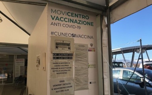 Caos vaccinazioni, Cuneo resta senza centro. A dicembre riapre la caserma Vian