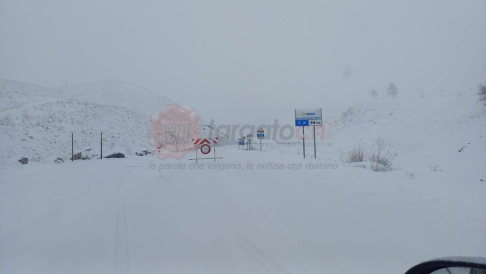 Mezzo pesante intraversato, chiusa la statale 21 del Colle della Maddalena