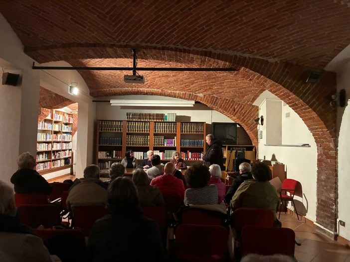 Partecipato incontro culturale a Mombasiglio