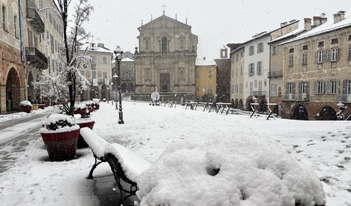 Allerta neve sul basso Piemonte. Precipitazioni a quote di pianura tra Cuneese e Langhe