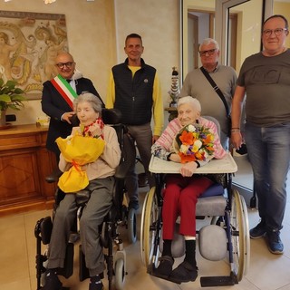 Compleanni speciali a Moretta: 203 anni in due alla casa di riposo Villa Loreto