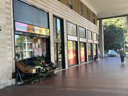 Cuneo, Sturlese porta in Consiglio la chiusura dei negozi di corso Giolitti alle 19.30 Cuneo, Sturlese porta in Consiglio la chiusura dei negozi di corso Giolitti alle 19.30