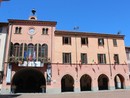 Il municipio di Alba Il municipio di Alba