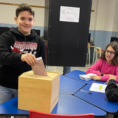 Democrazia in erba: Pietro Giordano e Leonard Hincu eletti sindaci dei ragazzi Democrazia in erba: Pietro Giordano e Leonard Hincu eletti sindaci dei ragazzi