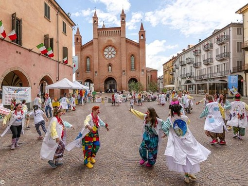 21ª Giornata Nazionale del Naso Rosso: una festa di sorrisi e colori ad Alba