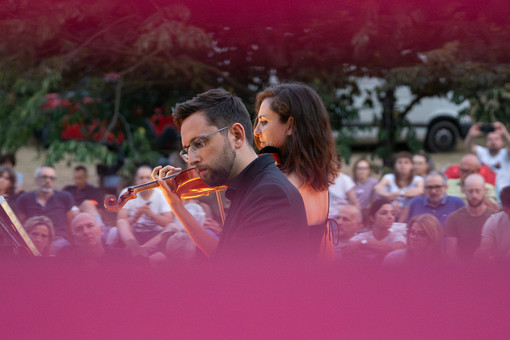 Cuneo, oltre 600 persone al Parco Fluviale per “No(t)te di Luce – Sinfonie di Vita”