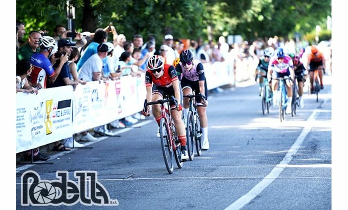 CICLISMO / Nicole Bracco in evidenza a Montichiari, la saviglianese si conferma migliore italiana classe 2011