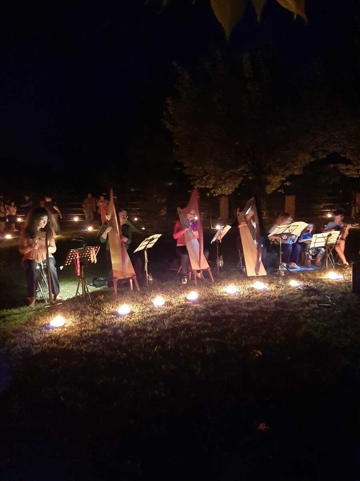Torna a Morozzo la “Notte Bianca in Natura”: una serata a lume di candela per riscoprire il valore della biodiversità e della notte Torna a Morozzo la “Notte Bianca in Natura”: una serata a lume di candela per riscoprire il valore della biodiversità e della notte