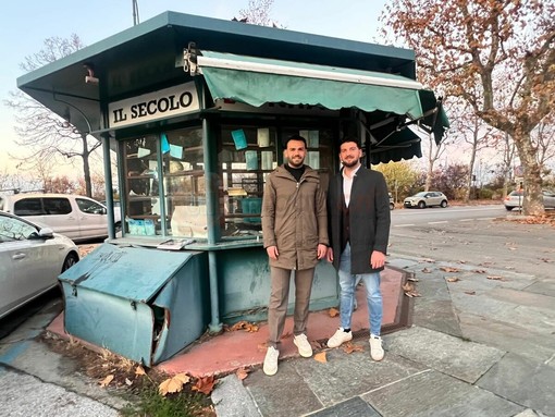 Ledwall come in Times Square? Due giovani imprenditori cuneesi ripensano le vecchie edicole della città Ledwall come in Times Square? Due giovani imprenditori cuneesi ripensano le vecchie edicole della città