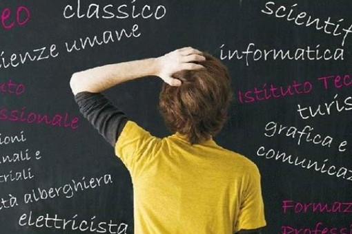 Scelta della scuola superiore: torna a Bra il Salone dell'Orientamento Scelta della scuola superiore: torna a Bra il Salone dell'Orientamento