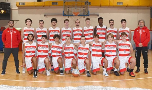 Basket Serie D: l'Olimpo Alba festeggia la salvezza