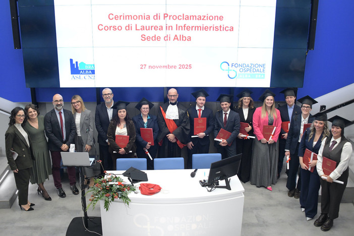Infermieristica ad Alba, dalla laurea al lavoro: "I nostri primi studenti sono tutti occupati nell'Asl" Infermieristica ad Alba, dalla laurea al lavoro: "I nostri primi studenti sono tutti occupati nell'Asl"