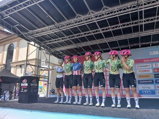 Saluzzo, partenza del Giro d'Italia Women