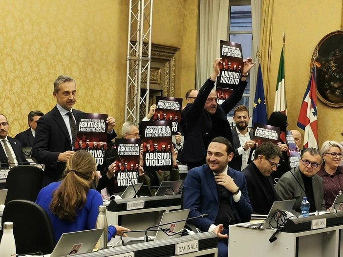 Protesta contro Askatasuna in Regione Protesta contro Askatasuna in Regione