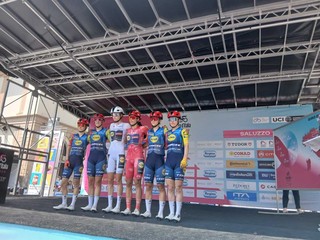 Saluzzo, partenza del Giro d'Italia Women