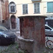 Mondovì e quel pozzo da recuperare in vicolo del Teatro Mondovì e quel pozzo da recuperare in vicolo del Teatro