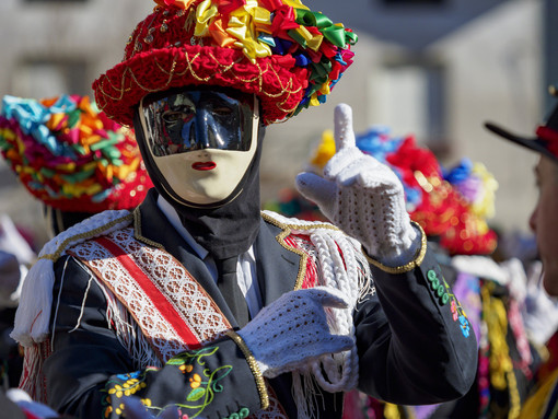 Sampeyre, a Lu Cunvent arrivano i suonatori del Carnevale di Ponte Caffaro