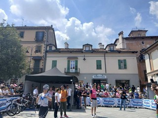 Saluzzo, partenza del Giro d'Italia Women