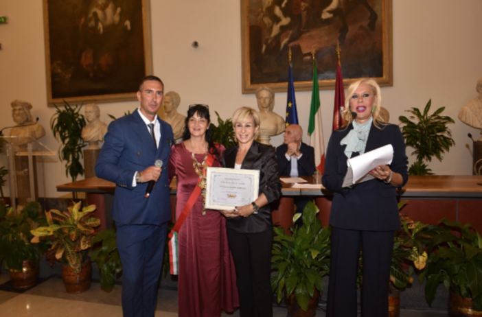 Giuliana Candida Agricola premiata a Roma in Campidoglio Giuliana Candida Agricola premiata a Roma in Campidoglio