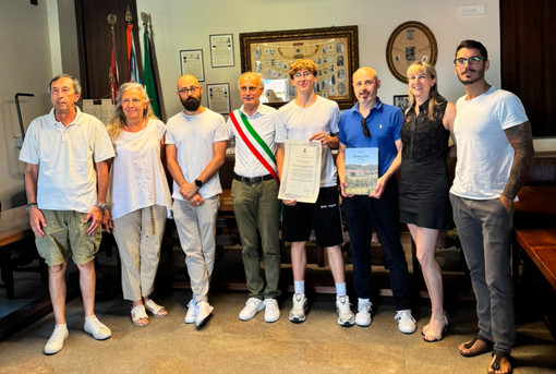 Monticello d'Alba: consegnata la benemerenza sportiva ad un giovane studente