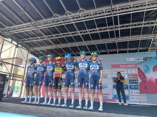 Saluzzo, partenza del Giro d'Italia Women