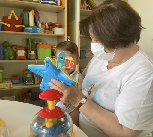 Mamma Elisa e papà Marco ringraziano la Pediatria di Savigliano: &quot;Avete saputo trasformare le preoccupazioni in sorrisi&quot;