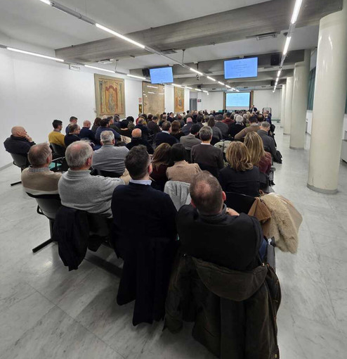 Un precedente incontro Un precedente incontro