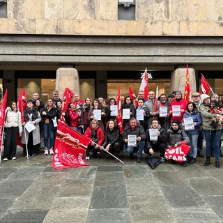 Cuneo, protesta davanti a Zara per il mancato accordo sul rinnovo del contratto
