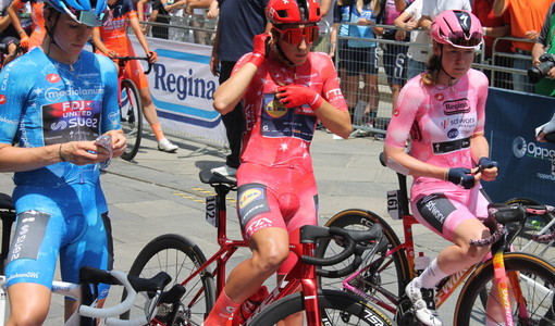 Saluzzo, partenza del Giro d'Italia Women