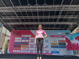 Saluzzo, partenza del Giro d'Italia Women