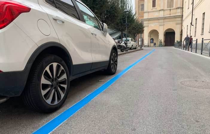 I parcheggi blu in piazza Misericordia