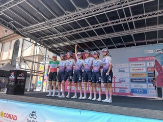 Saluzzo, partenza del Giro d'Italia Women
