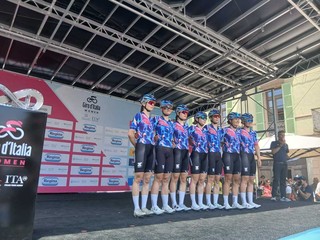 Saluzzo, partenza del Giro d'Italia Women