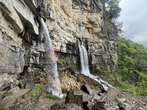 Tra le cime del Parco naturale del Marguareis è iniziato lo spettacolo del Pis del Pesio