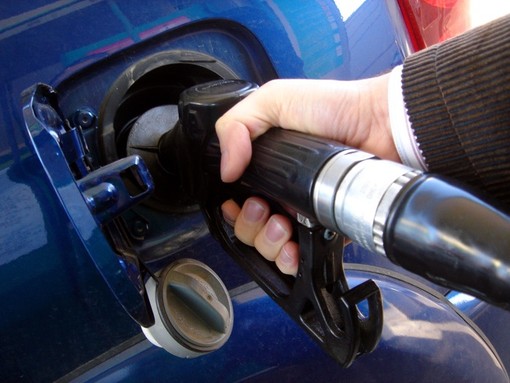 Caro carburante, l’Assemblada Occitana Valades chiede interventi urgenti per la montagna Caro carburante, l’Assemblada Occitana Valades chiede interventi urgenti per la montagna
