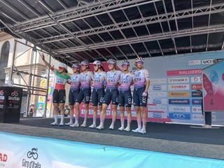 Saluzzo, partenza del Giro d'Italia Women