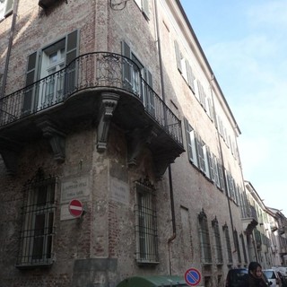 Cuneo, la mostra "Visioni del sacro" conquista Palazzo Samone