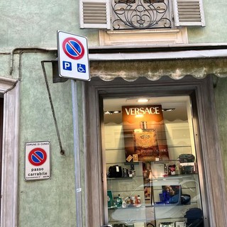 Parcheggi disabili, a Cuneo oltre 150 sanzioni nel 2025: “Controlli intensificati contro gli abusi”